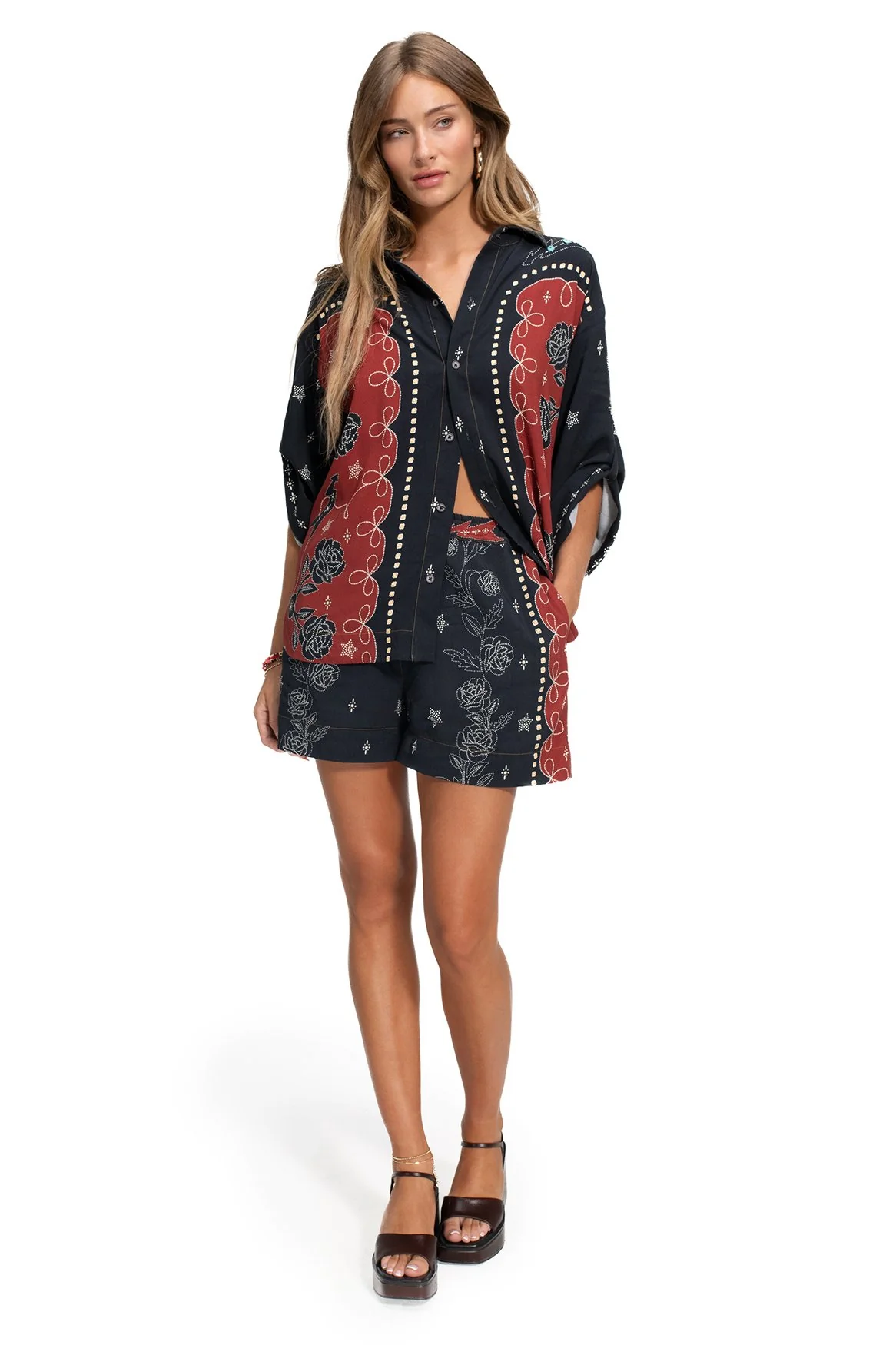 Linny Shorts - Image 4